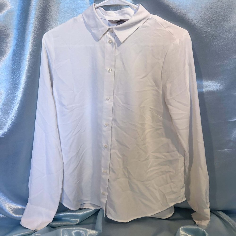 professional white dress shirt